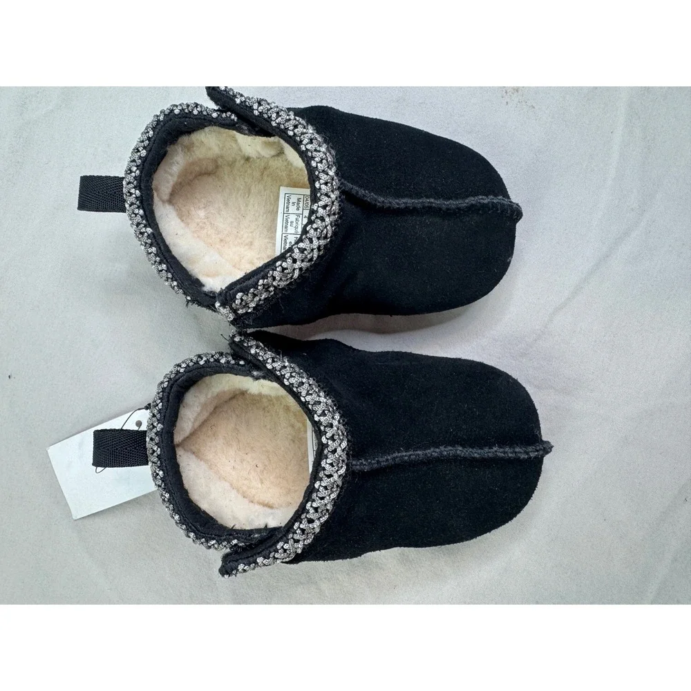 UGG tasman braid